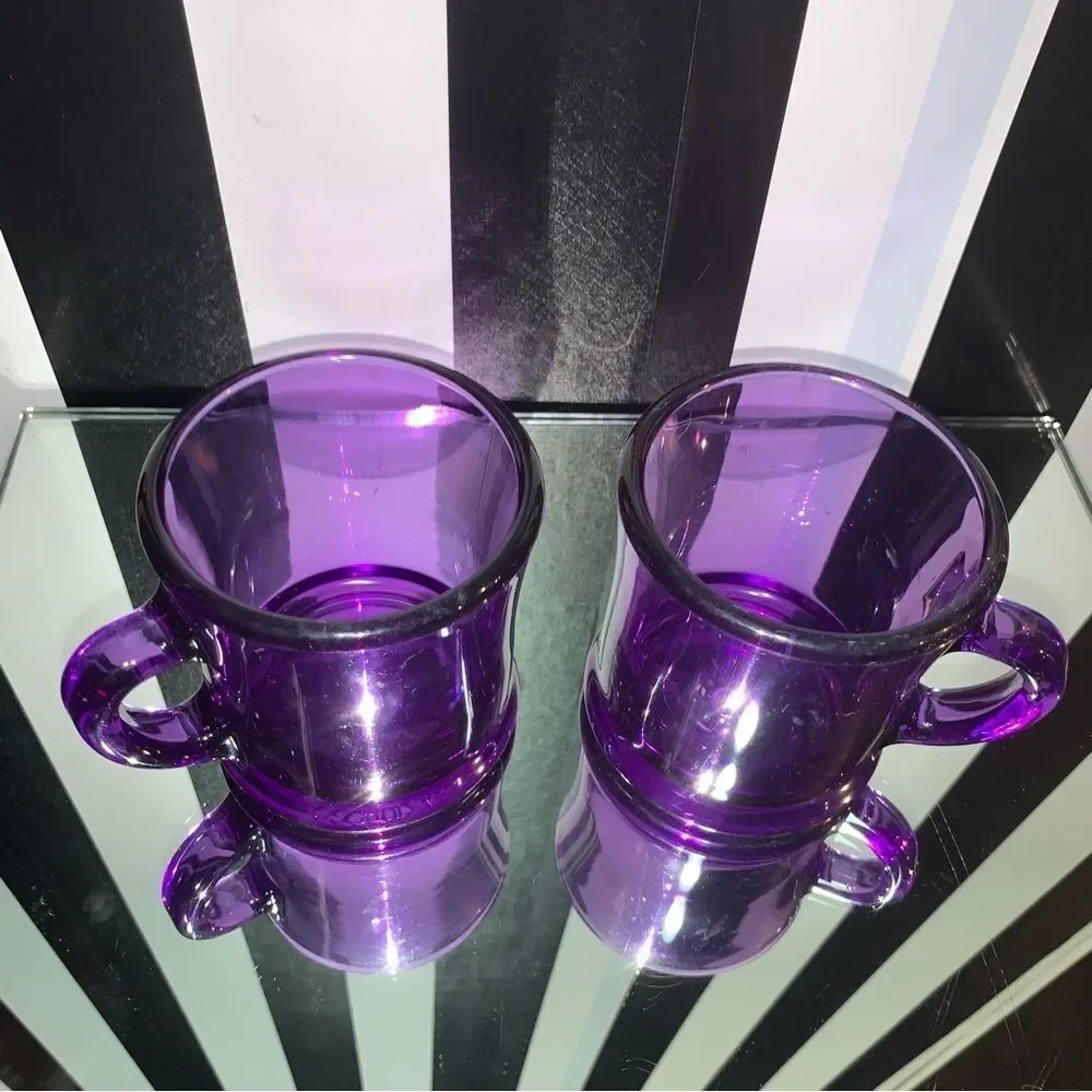 Violet Purple Lucite Vintage 1970s Translucent Plastic Tea Coffee Mugs - Picture 3 of 3